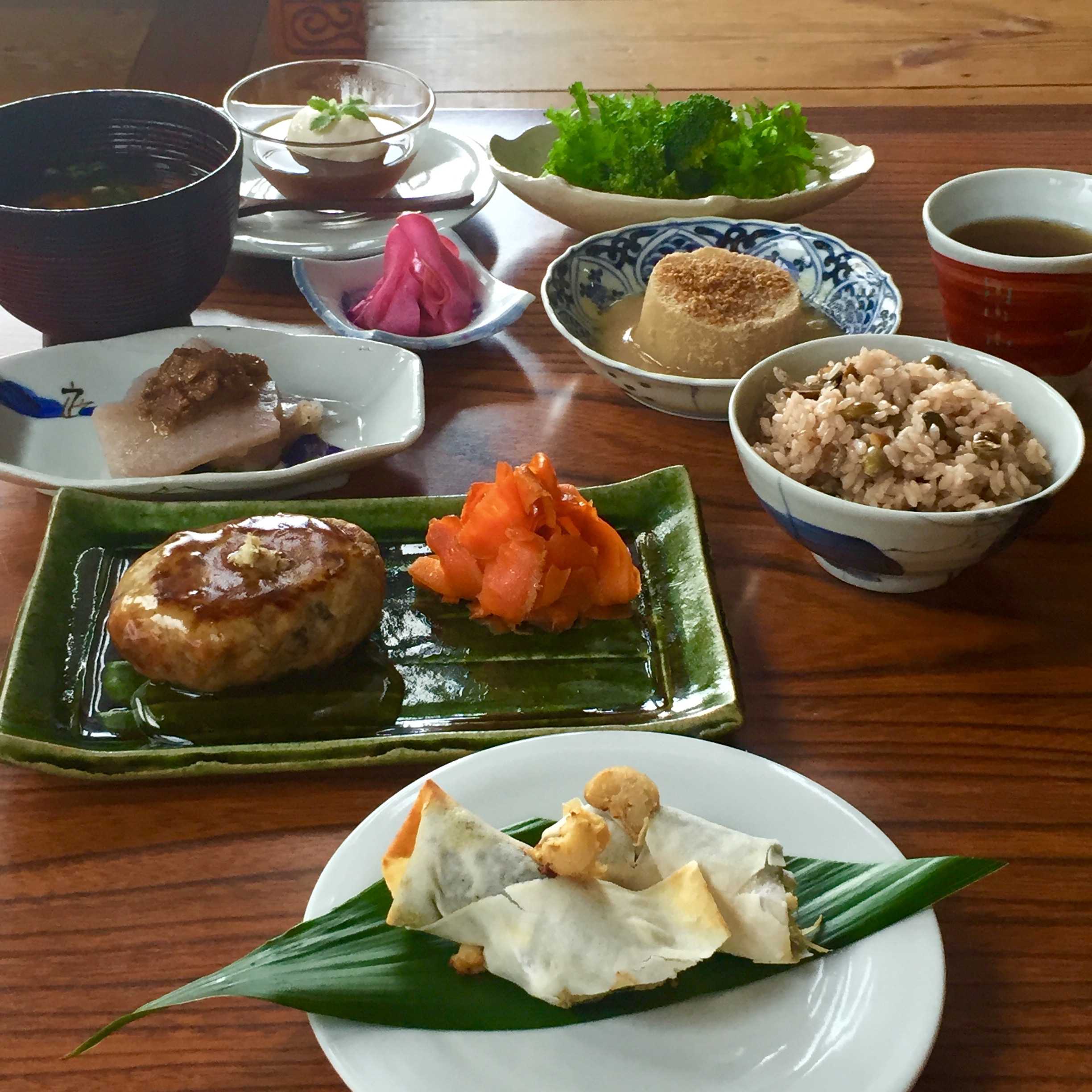 無農薬 有機栽培茶 和カフェ 遊茶庵